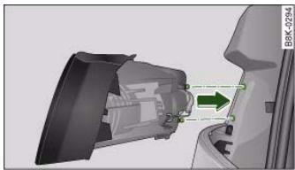 AUDI A5 - Installing rear light - 1