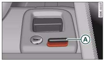 AUDI A5 - Extending the luggage compartment from the boot - 2