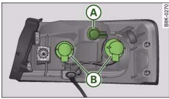 AUDI A5 - Changing bulbs - 1