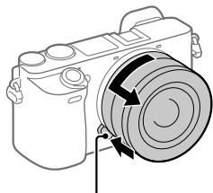 SONY A6500 - Per rimuovere I'obiettivo - 1