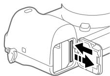 SONY A6500 - Per rimuovere la scheda di memoria - 1