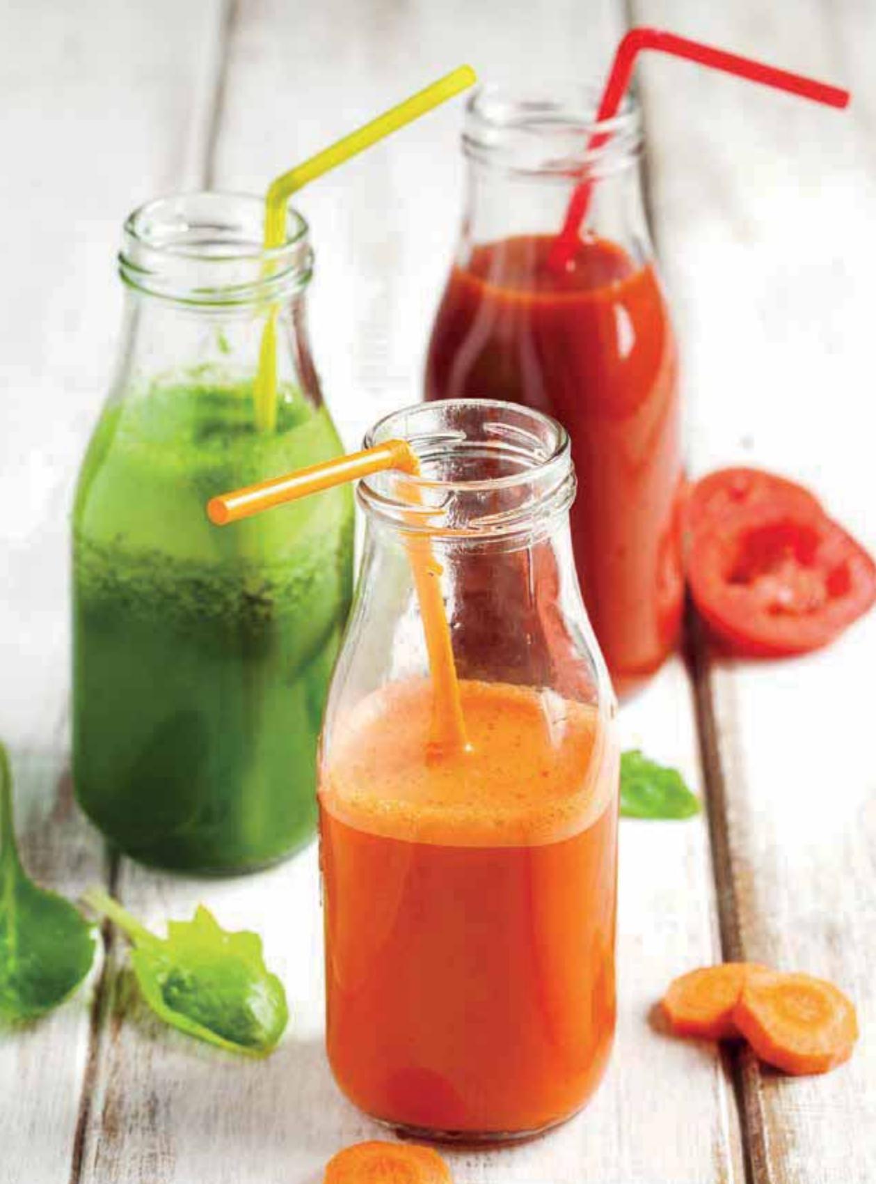MAGIMIX JUICE EXPERT 2 BLANC - JUS de CHOU KALE et POMME - 7