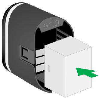 ARLO ULTRA VMS5240 - Replace a camera battery - 3