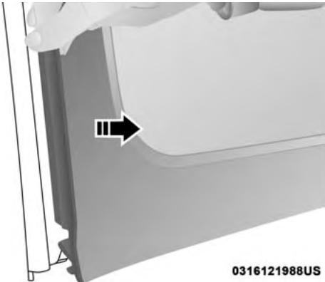JEEP WRANGLER - Remove The Right And Left Quarter Windows: - 5