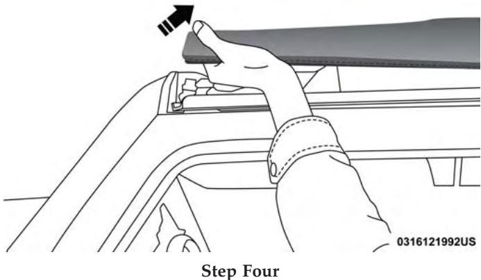 JEEP WRANGLER - Lowering The Soft Top Into Sunrider Position - 2