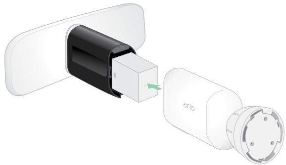 ARLO PRO 3 FLOODLIGHT CAMERA  -  PRO3 FLOODLIGHT FB1001B - Replace a battery - 4