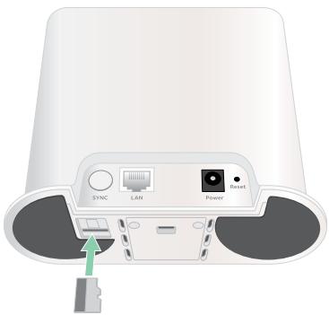 ARLO PRO 3 FLOODLIGHT CAMERA  -  PRO3 FLOODLIGHT FB1001B - Insert a microSD card - 1