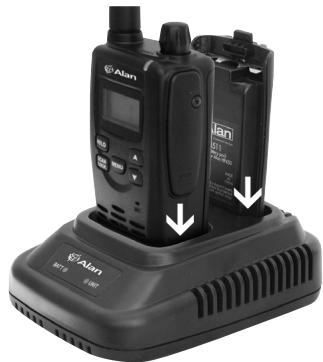 MIDLAND ALAN HP 450-2A - 4.4.a Ricarica della radio con pacco batteria - 1