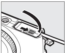 NIKON 1 S2 - Fermez le volet du logement pour accumulateur/carte mémoire. - 1