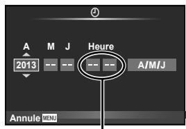OLYMPUS E-M1 MARK III  -  E-M1 MKIII - Reglez la date et l'heure. - 1