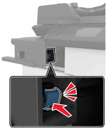 LEXMARK MX911DE  -  MX912DE - Remplacement de la cartouche d'agrafes dans l'unité de finition d'agrafage - 7