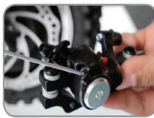 MINIMOTORS DUALTRON ULTRA - 3) Méthode d'ajustement du frein - 6