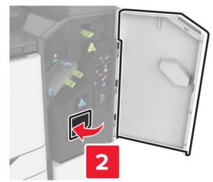 LEXMARK CX825 - CX827DE - Remplacement du support de la cartouche d'agrafes dans l'unité de finition d'agrafage/perforation multiposition - 9