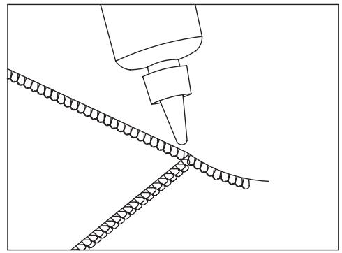 SINGER OVERLOCK PROFESSIONAL 5 - Pour arrêté la chainette de l'ourlet roulotté - 3