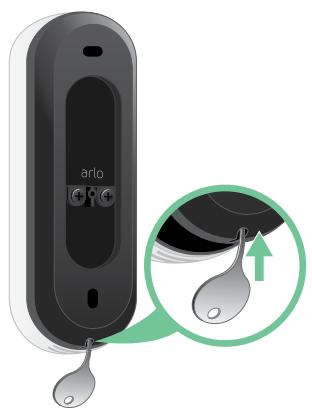 ARLO AVD1001-100EUS - Remove the Video Doorbell from its mount - 2