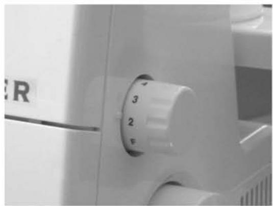 SINGER 14SH754 - 14.COMMENT REGLER LA LARGEUR DU SURJET - 1