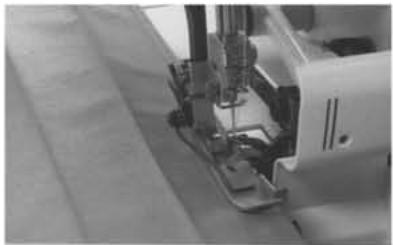SINGER 14SH754 - 2) Angle interieur - 1