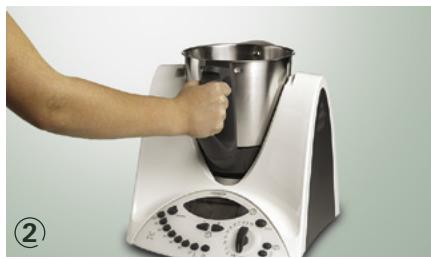 VORWERK THERMOMIX TM31 - Danger d'ébouillantage par projection d'aliments chauds - 2
