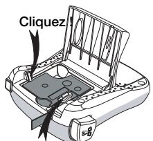 DYMO 210DA - Pour insérer la cassette d'étiquettes - 2