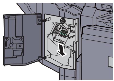 KYOCERA TASKALFA 4551CI - Déblocage de l'agrafeuse - 3