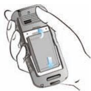 SONIM XP1301 - Inséorer la batterie - 1