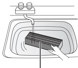 SHARP UA-HG30E-B - Rinse the Humidifying Tray, the Filter Frame and the Humidifying Filter. - 3