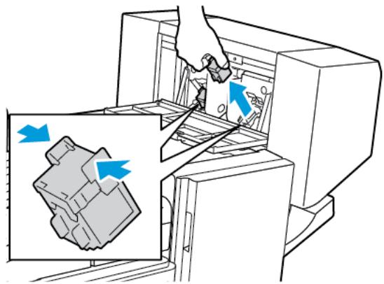 XEROX C8000V - Remplacement des agrafes dans la plieuse/brocheuse du module de finition Office - 4