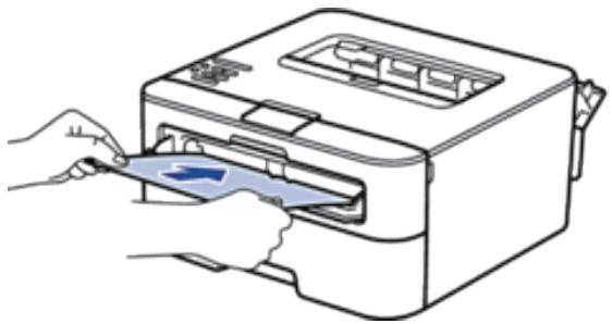 DELL E310DW - Charger et imprimer du papier épais et des étiquettes à partir de la fente d'alimentation manuelle - 4