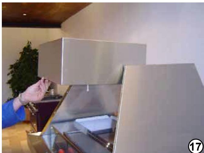 LACANCHE L2HM1300E - Montage de la hotte : - 13