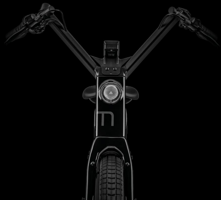 MOUSTACHE SAMEDI - ESPÁÑOL - 1