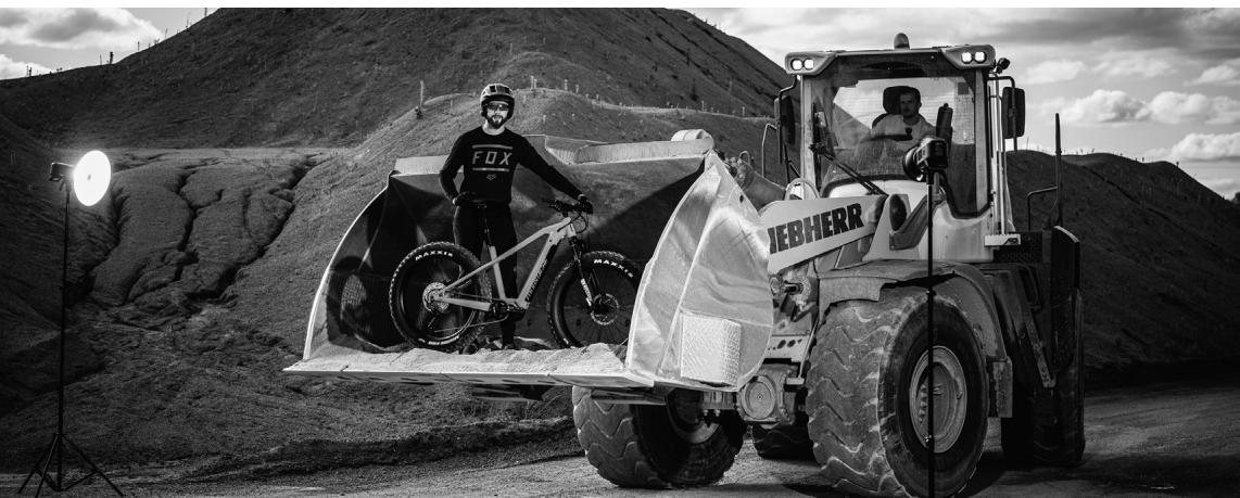 MOUSTACHE DIMANCHE - GROSSENÜBERSICHT - 2