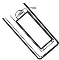 ESSENTIELB KEA 32WH/I - INSERTION DES PILES - 1