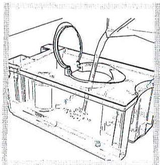 HOTPOINT MCA 16/HA - Montage du filtré à eau - 3