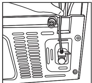 BEKO GN163131ZIE - Pour raccorder le tuyau d'eau au réfrigérateur, suivez les instructions suivantes : - 2