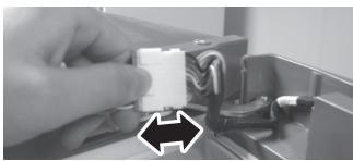 SAMSUNG RB29FERNCSA - Démontage de la porte du réfrigérateur - 12