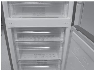 SAMSUNG RB30J3000 - RB30J3000BC/EF - Démontage de la porte du réfrigerateur - 19