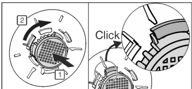 LIEBHERR CBNEF 5715  -  CBNEF5735-21 - Inserting the FreshAir filter. - 2