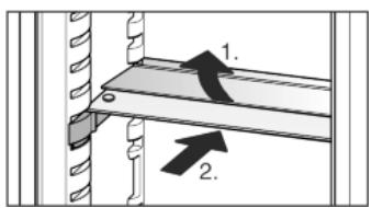 LIEBHERR IK2360 - Utiliser la tablette de rangement composée de deux parties\* - 1