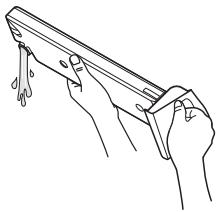 LG RC90U2AV2W - Emptying the Water Container - 2