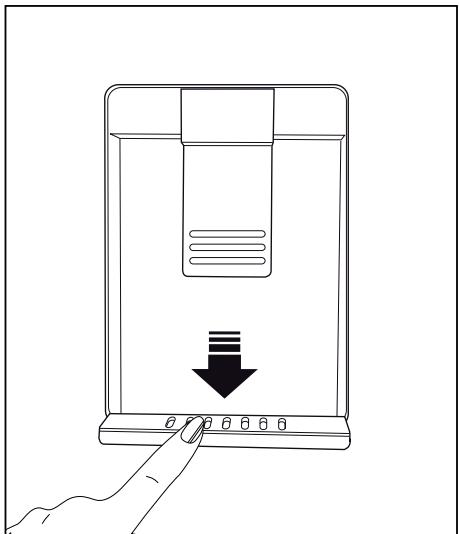 BEKO RDNE455E30DZXBN - 5.21.Encher o deposito do dispensador de agua - 6