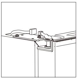 BEKO GNO4321W - De deuren verwijderen - 2