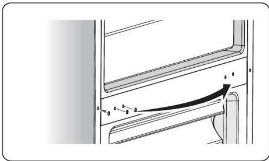 HISENSE RT600N4DC2 - Inverser la porte - 9