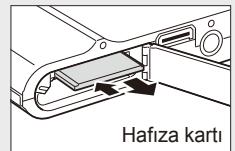 SAMSUNG NV100HD - Pili ve hafiza kartini cikarma - 1