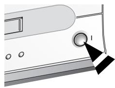 SAMSUNG UW-28J10VD - Le câble relié au secteur est fixé à l'arrière du téléviseur. - 3