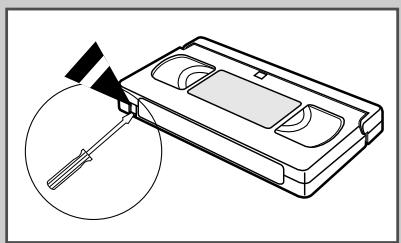 SAMSUNG UW-28J10VD - Protection d'une cassette enregistrée - 2