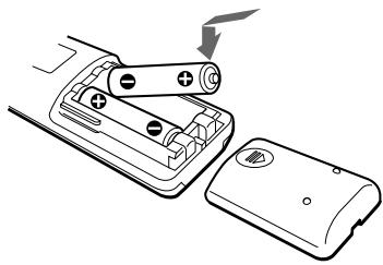 SONY SLV-XA147PS - Inserting the batteries - 1