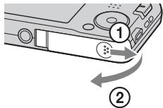 SONY CYBER-SHOT DSC-W710 - Inserting a memory card (sold separately) - 1