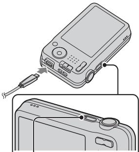 SONY CYBER-SHOT DSC-W710 - Carregar o pack de baterias - 2