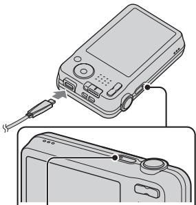 SONY CYBER-SHOT DSC-W710 - De accu opladen - 2