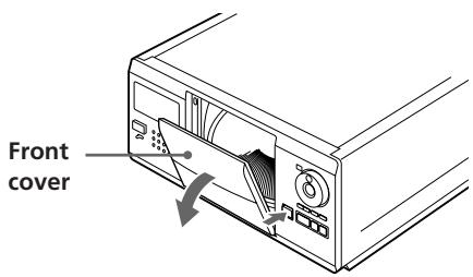 SONY CDP-CX250 - Inserting CDs - 3